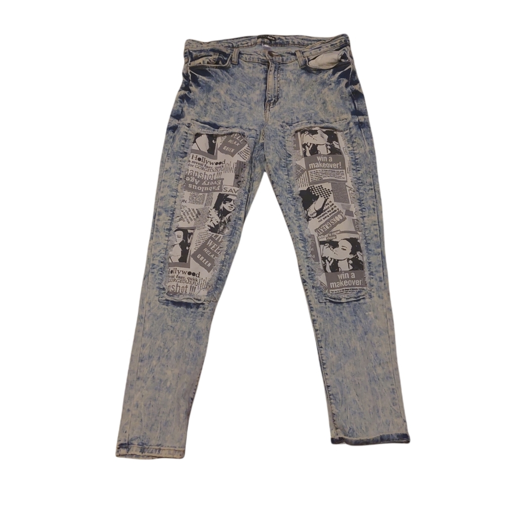 Fashion Nova cropped jeans